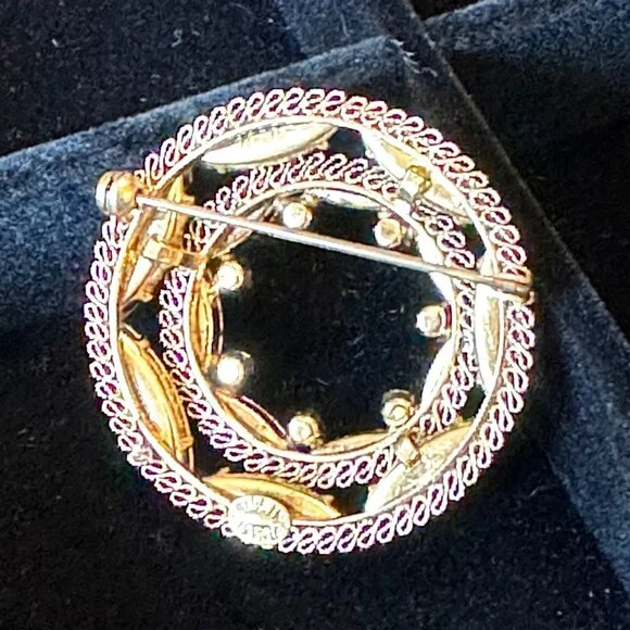 Vintage Made In Austria Gold-Tone Rhinestone & Amber Glass Circular Brooch Pin - Picture 2 of 6